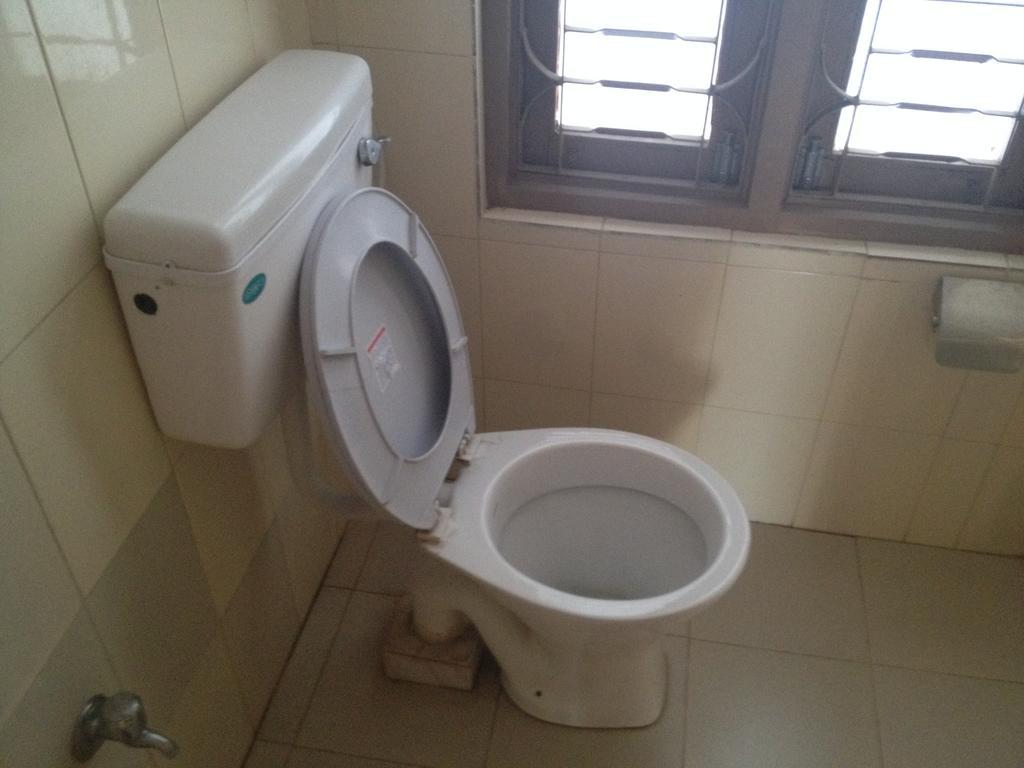 Hotel Aagaman Катманду Екстериор снимка