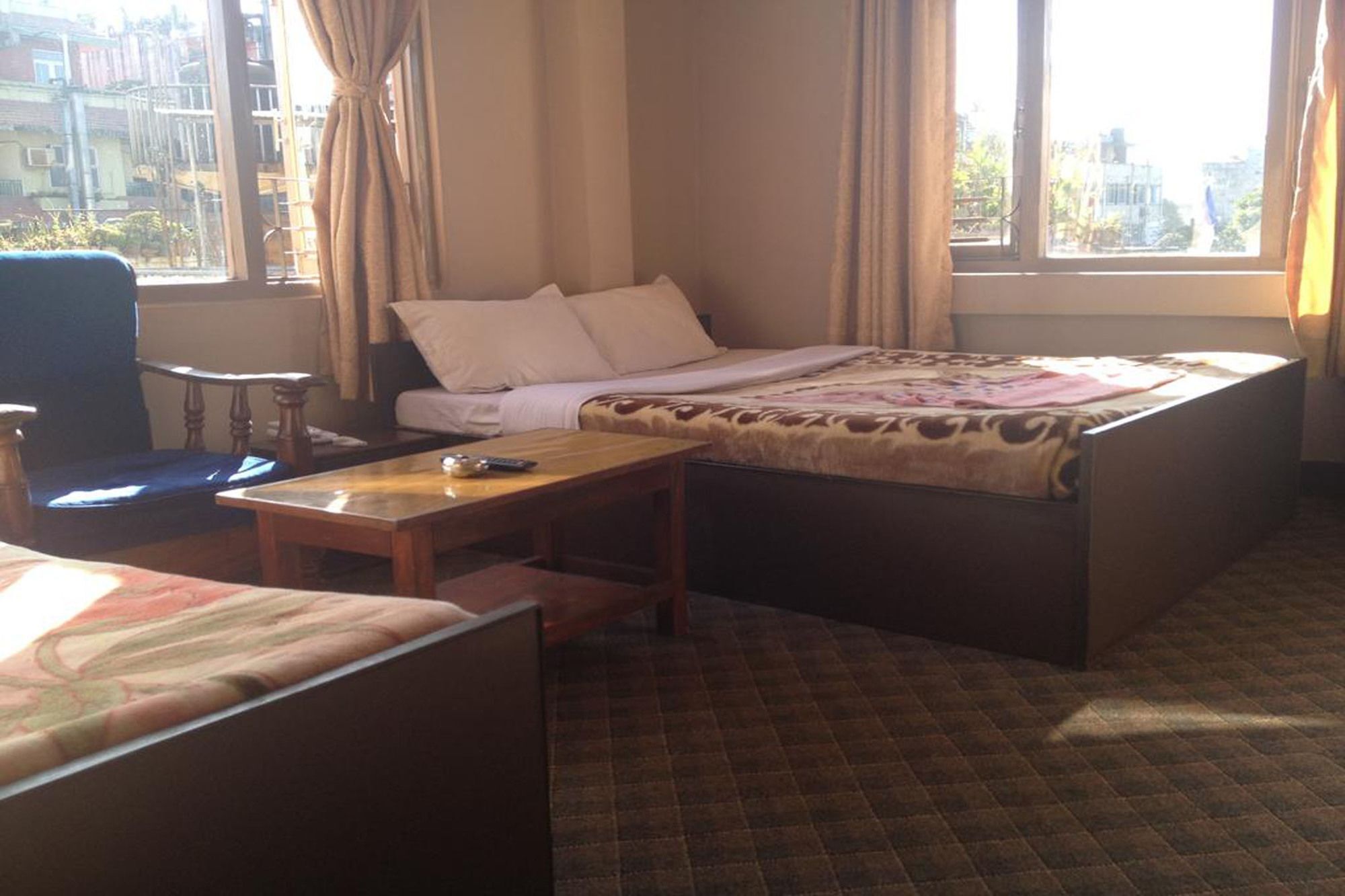Hotel Aagaman Катманду Екстериор снимка