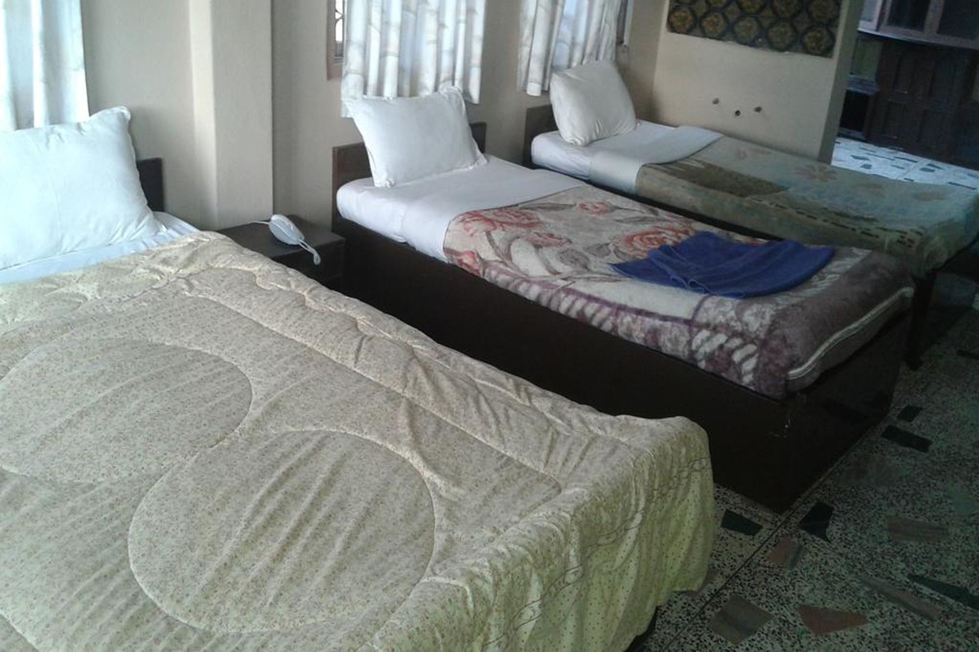 Hotel Aagaman Катманду Екстериор снимка