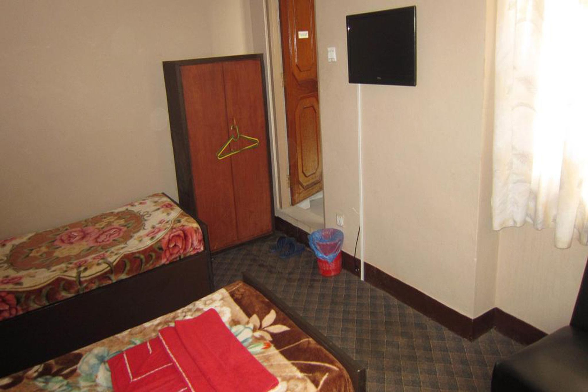 Hotel Aagaman Катманду Екстериор снимка