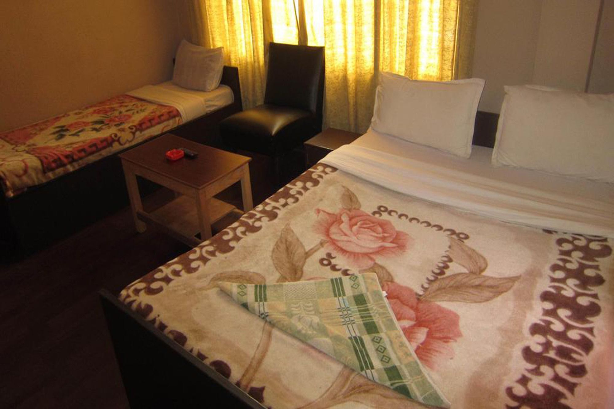 Hotel Aagaman Катманду Екстериор снимка